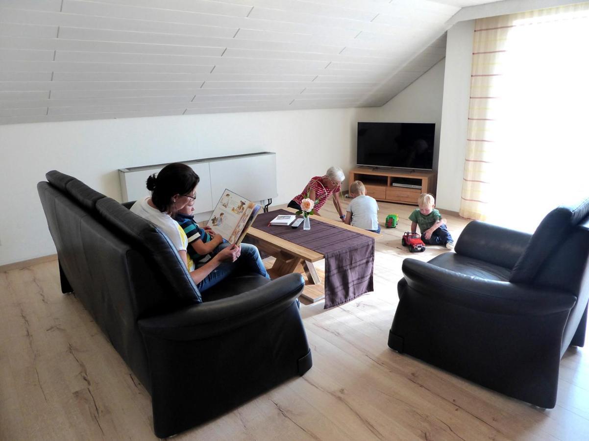 Apollonias Gaestehaus Bibertal Extérieur photo